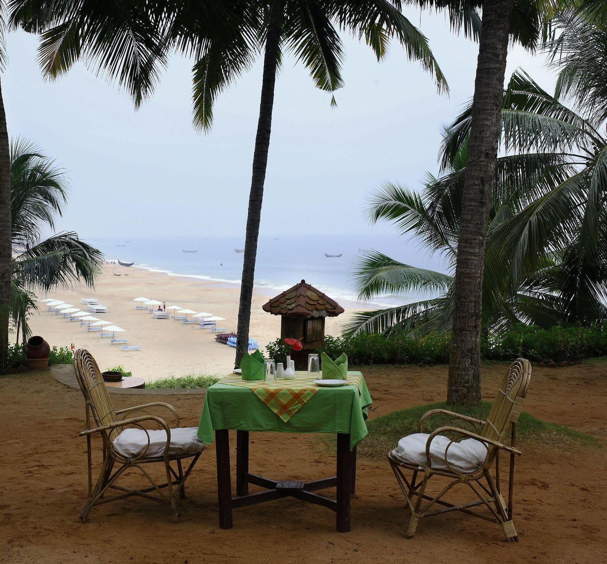 Soma Manaltheeram Ayurveda Beachvillage Kovalam Eksteriør bilde
